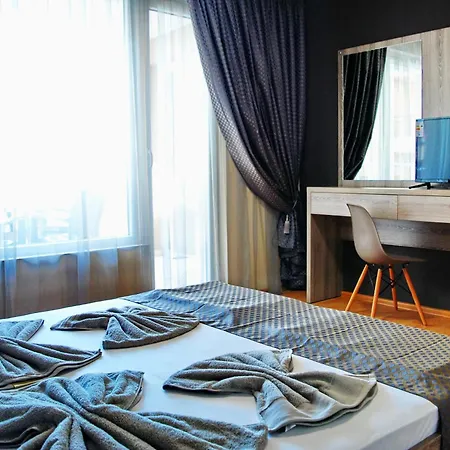 дюн палас * פומורי