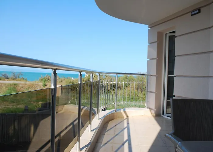 дюн палас Πομόριε